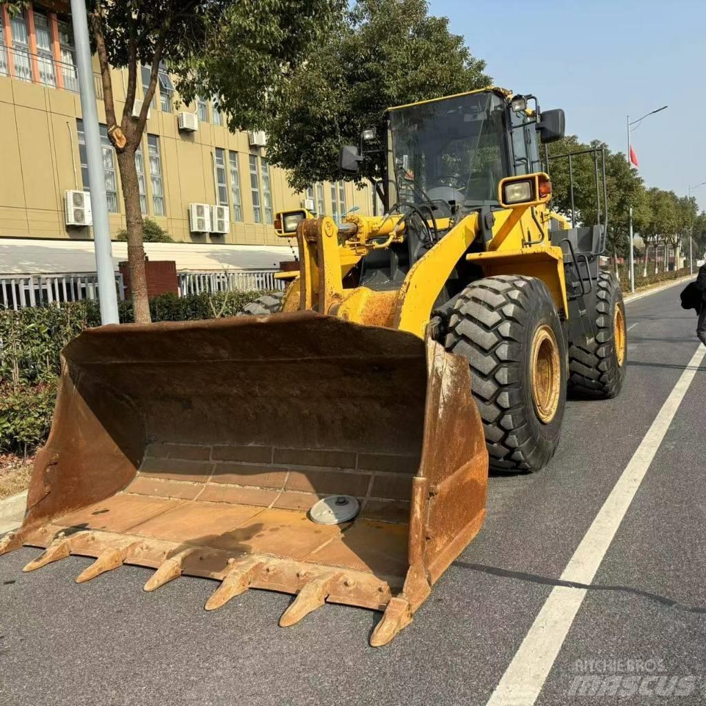 Komatsu 380-6 Фронтальні навантажувачі