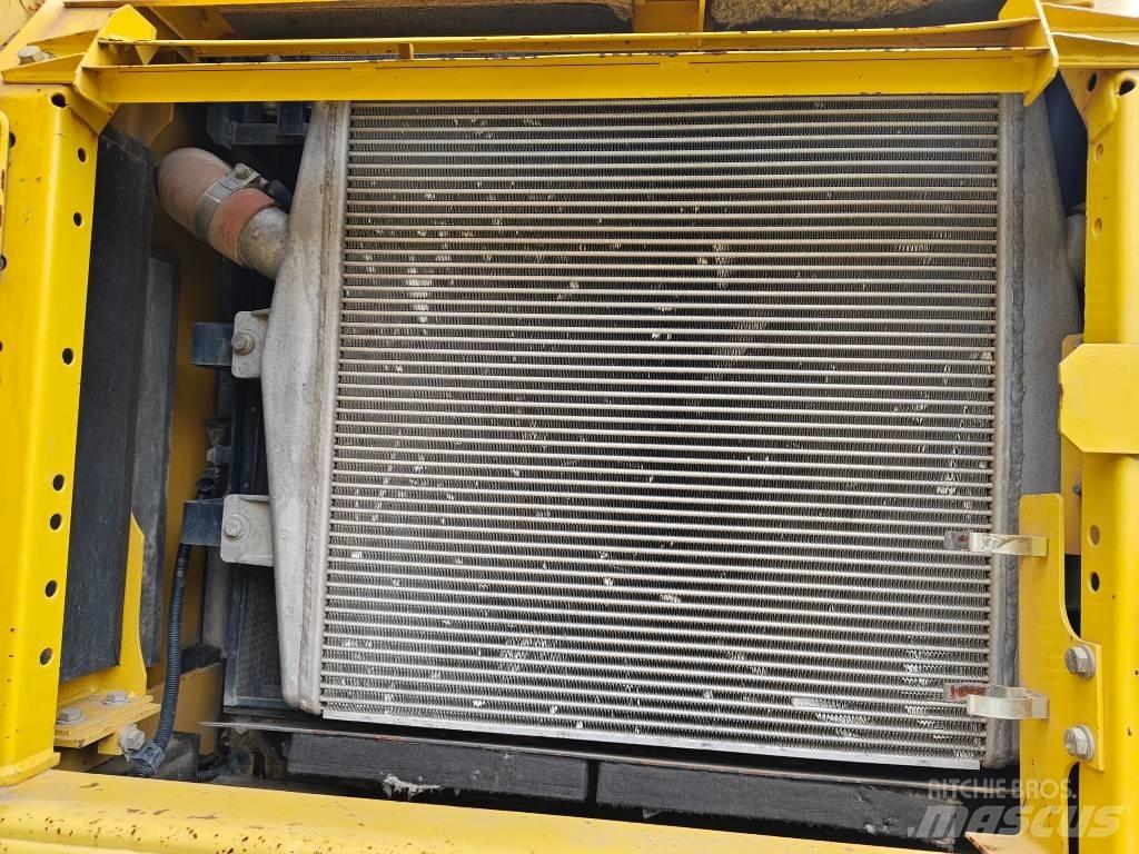 Komatsu PC 450-8 Гусеничні екскаватори