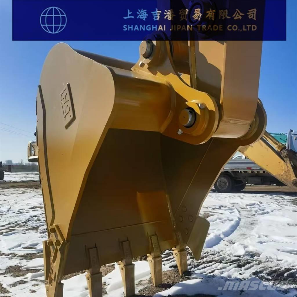 CAT 313 Гусеничні екскаватори