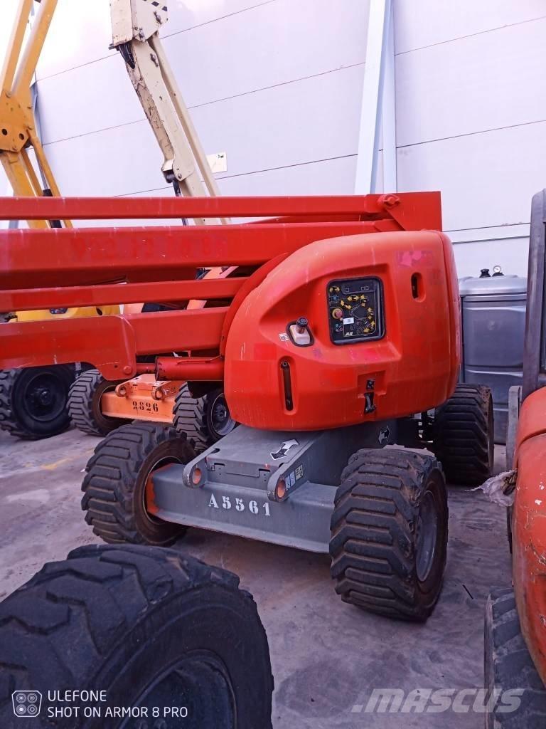 JLG 450 AJS II Колінчаті підйомники