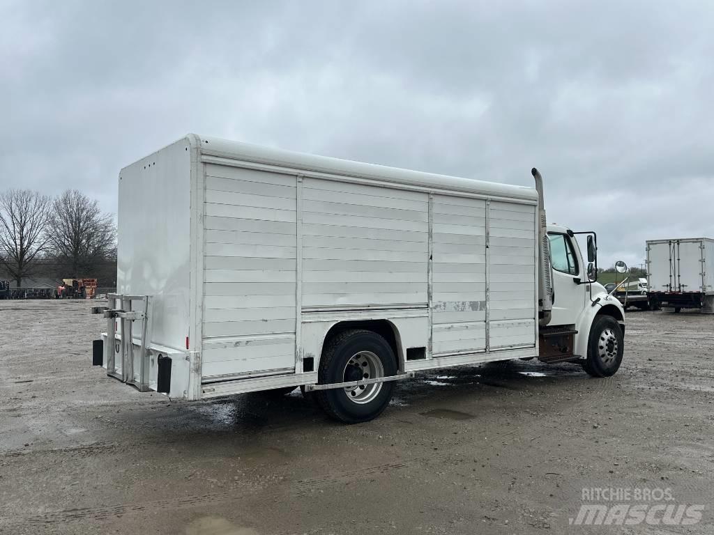 Freightliner M2 Вантажівки для доставки напоїв