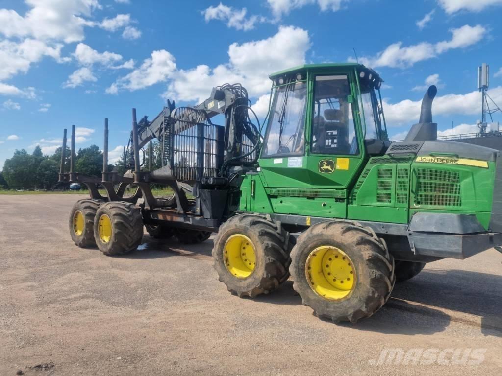John Deere 1110G Форвардери