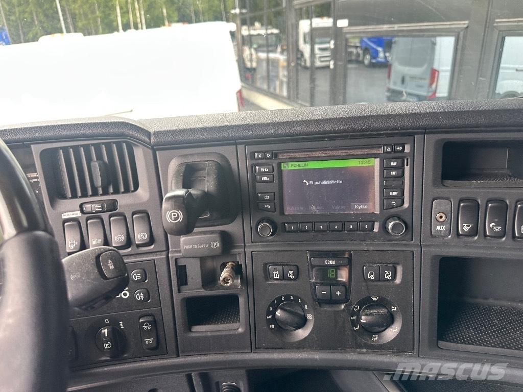 Scania R520 6x2 Тягачі