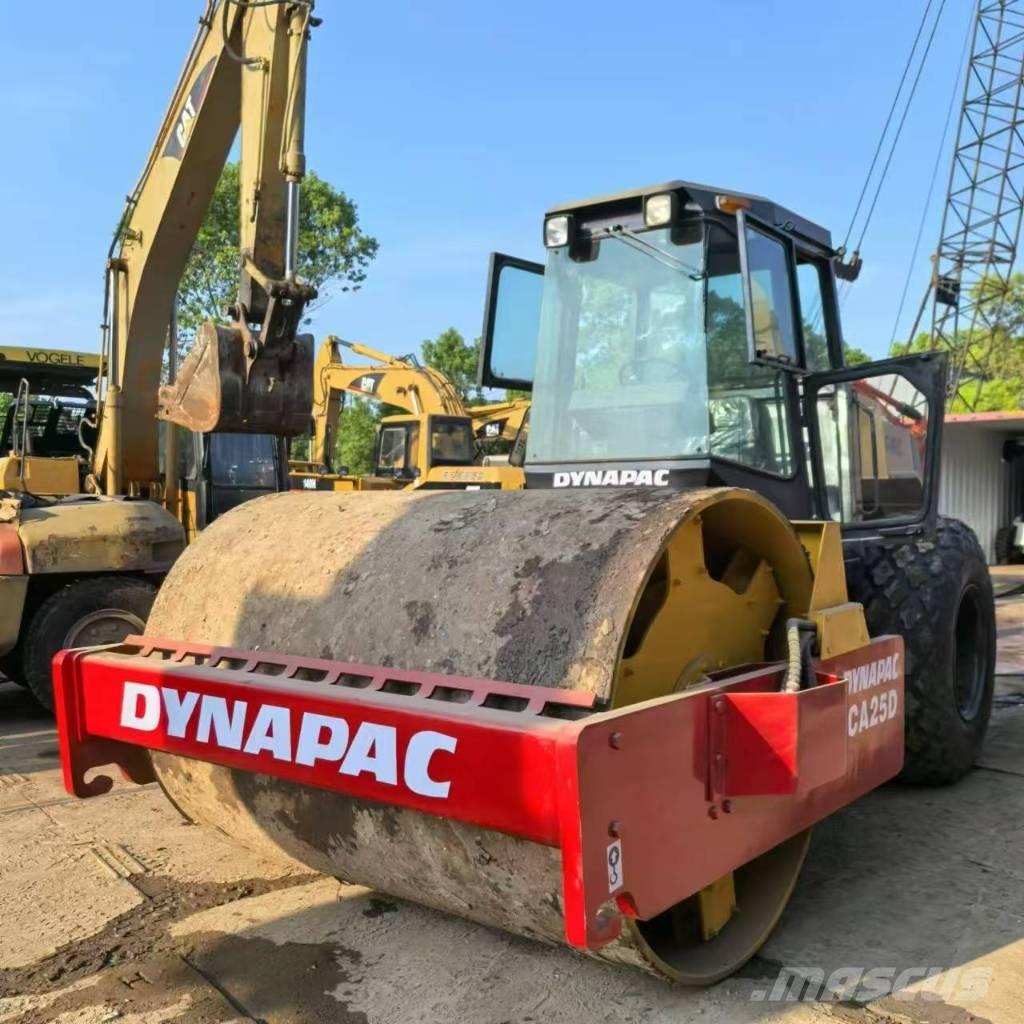 Dynapac CA 25 D Грунтові котки