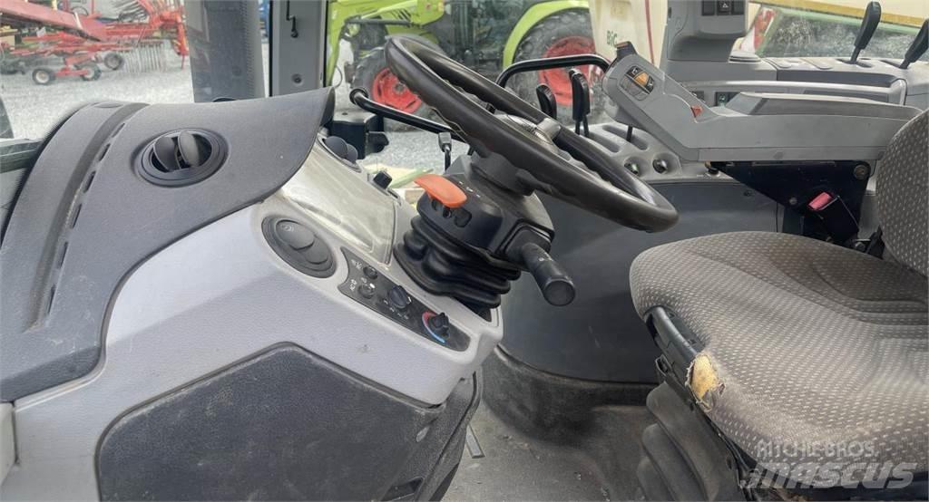 CLAAS Arion 520 Трактори
