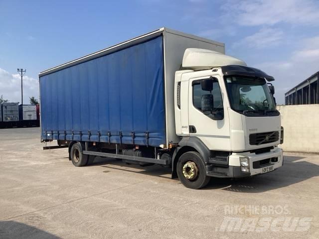 Volvo FL 240 Тентовані вантажівки