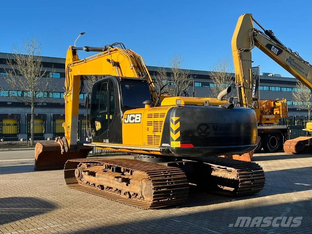 JCB JS 220 LC Гусеничні екскаватори