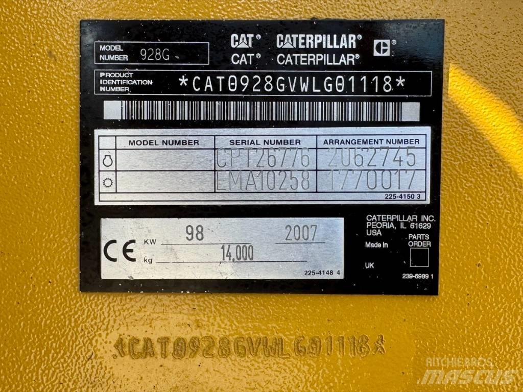 CAT 928 G z Фронтальні навантажувачі