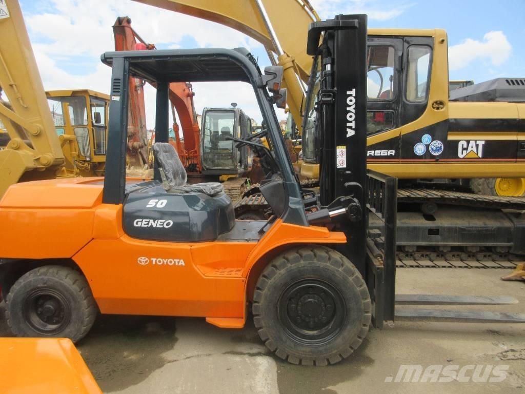 Toyota FD 50 Дизельні навантажувачі
