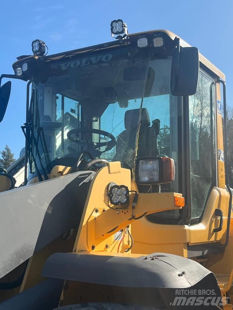 Volvo L 110 F Фронтальні навантажувачі