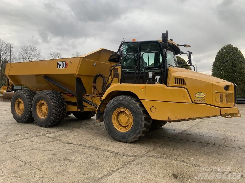 CAT 730 Зчленовані самоскиди