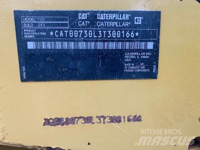 CAT 730 Зчленовані самоскиди
