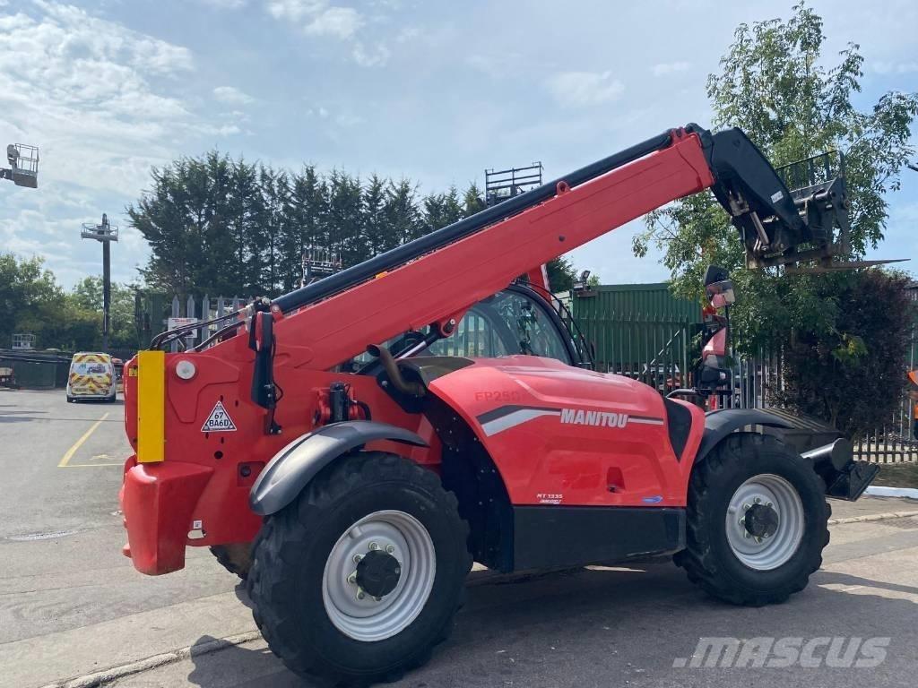 Manitou MT 1335 Телескопічні навантажувачі