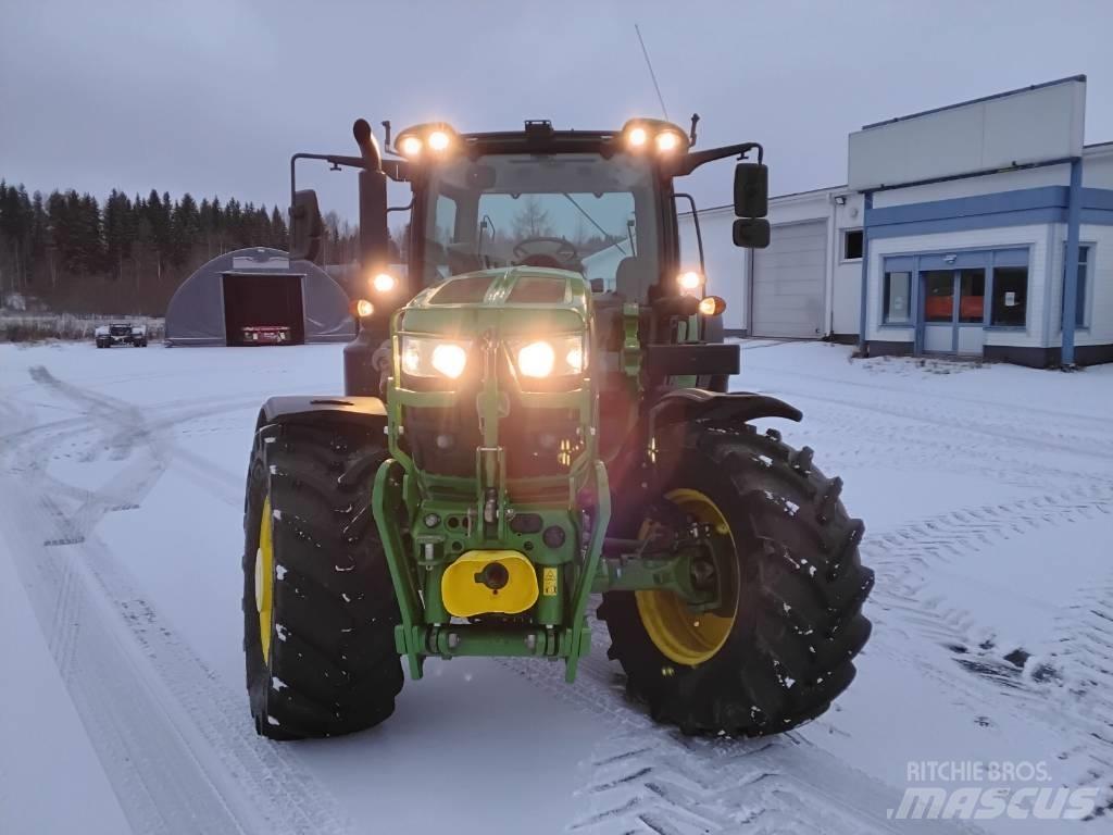 John Deere 6155 R Трактори