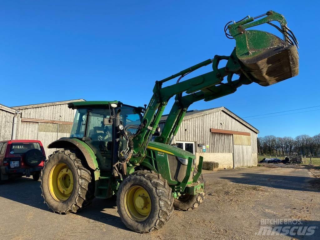 John Deere 5100R Трактори
