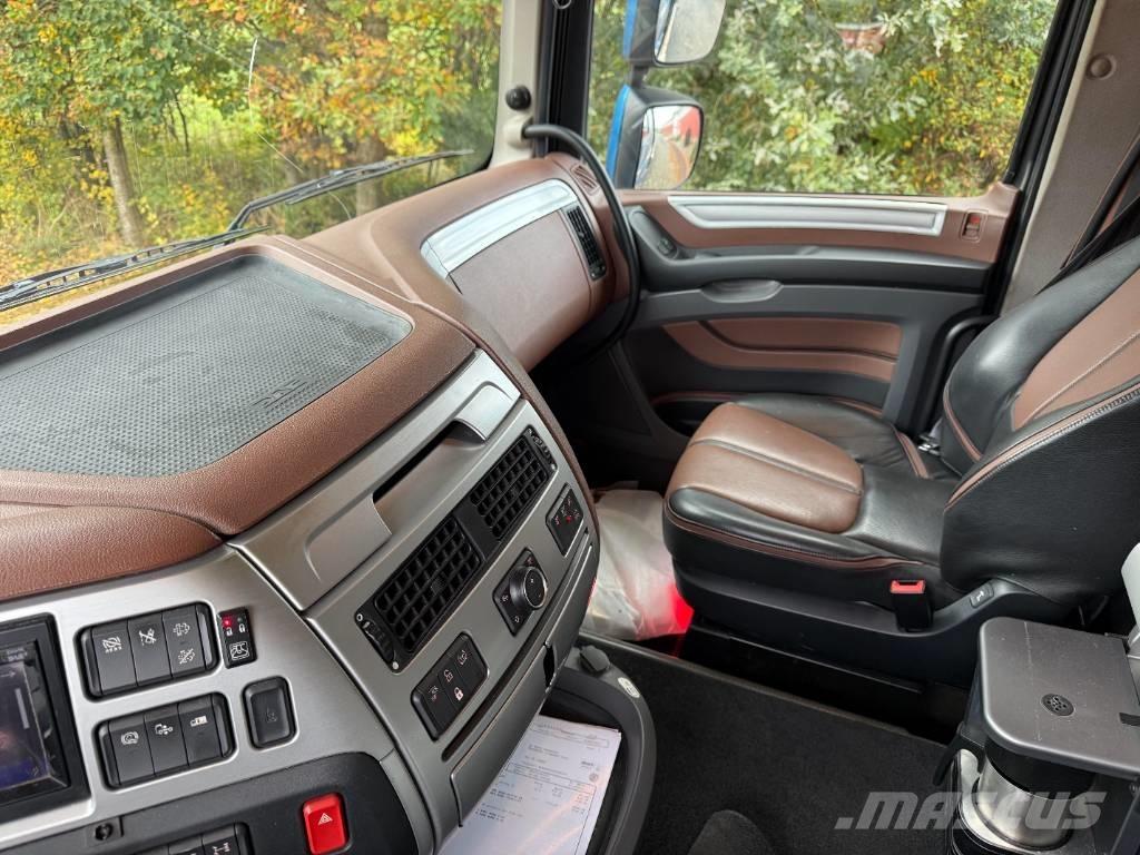 DAF XF 530 6x4 Вантажівки для лісозаготівель
