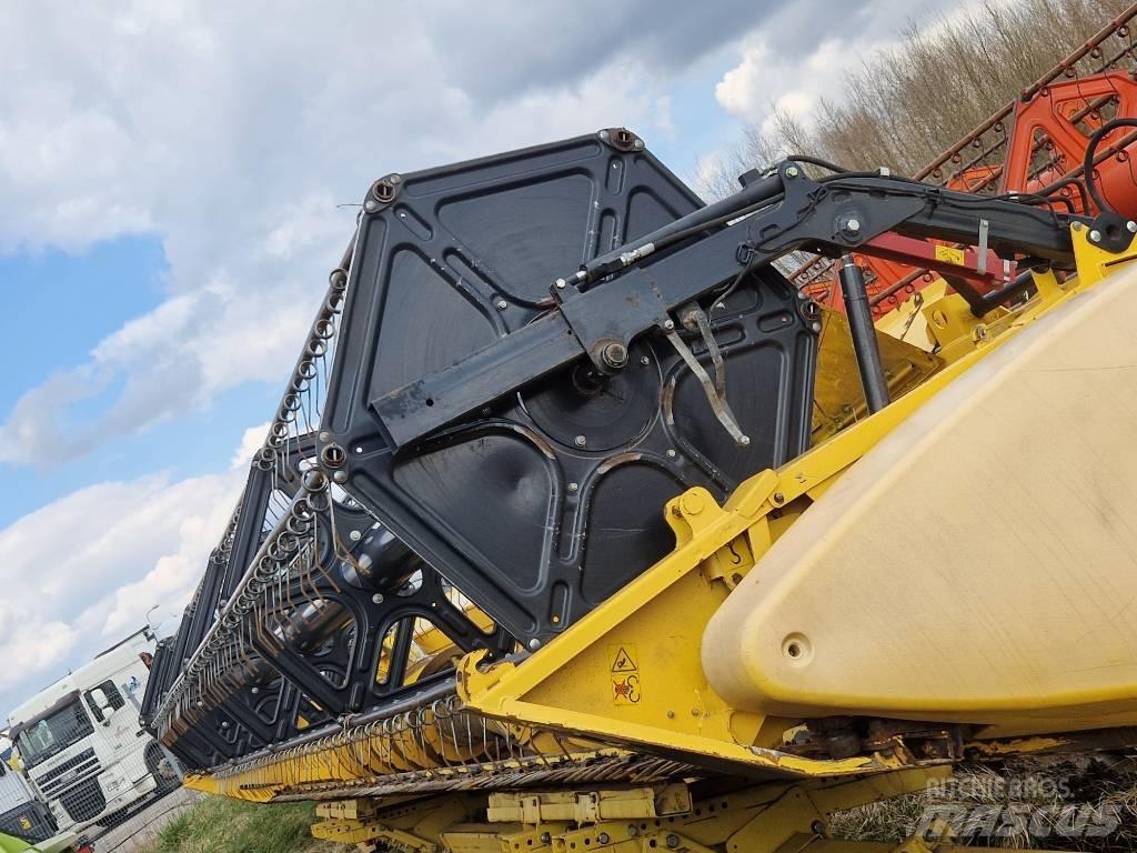 New Holland CX 8070 Зернозбиральні комбайни