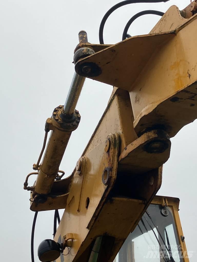 Liebherr A 901 C Колісні екскаватори