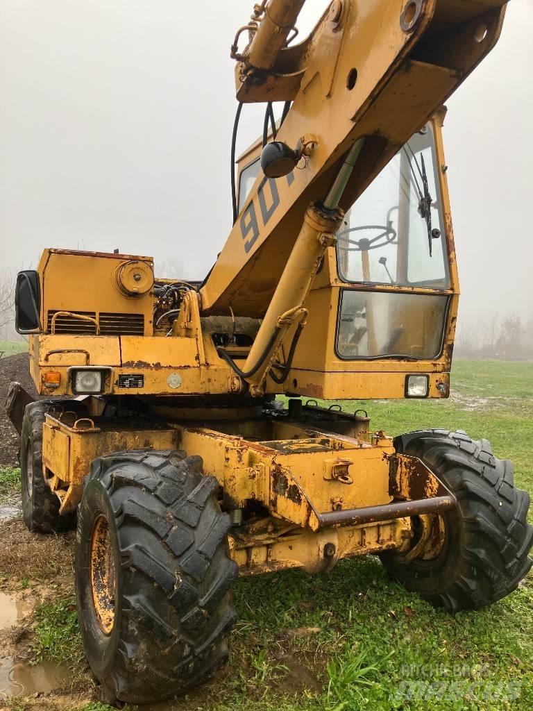 Liebherr A 901 C Колісні екскаватори