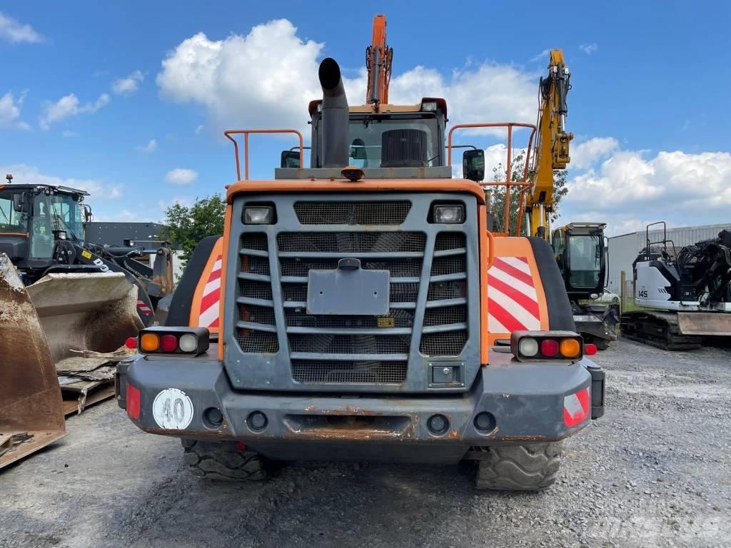 Doosan DL 420 Фронтальні навантажувачі