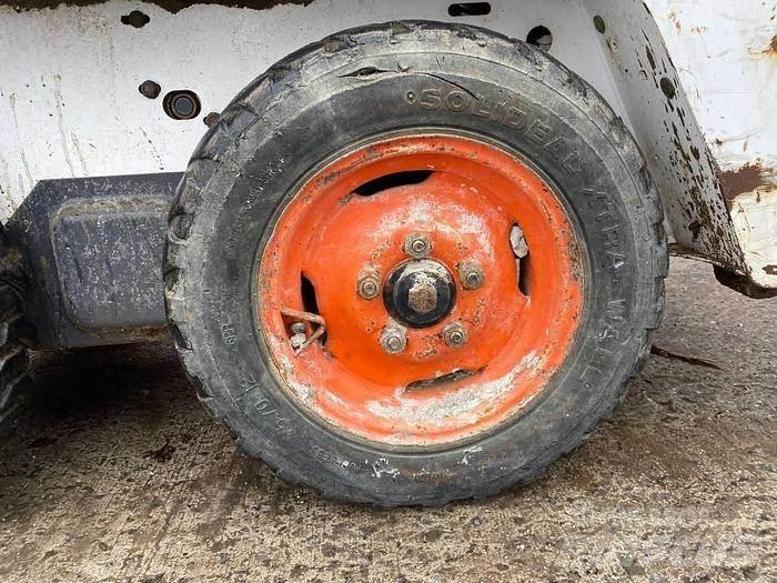 Bobcat S70 Фронтальні навантажувачі