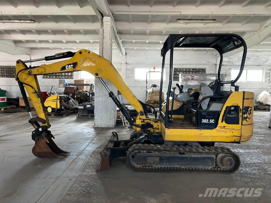 CAT 302.5 C Гусеничні екскаватори