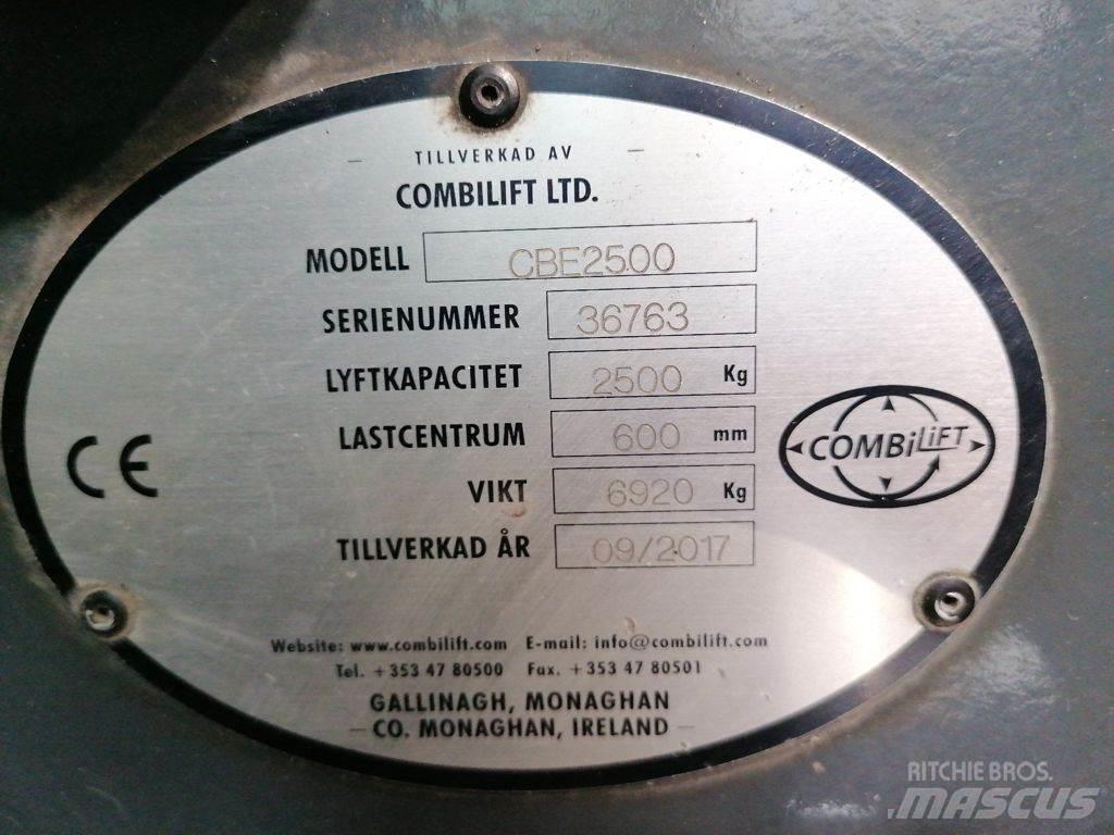 Combilift CBE2500 Бокові навантажувачі