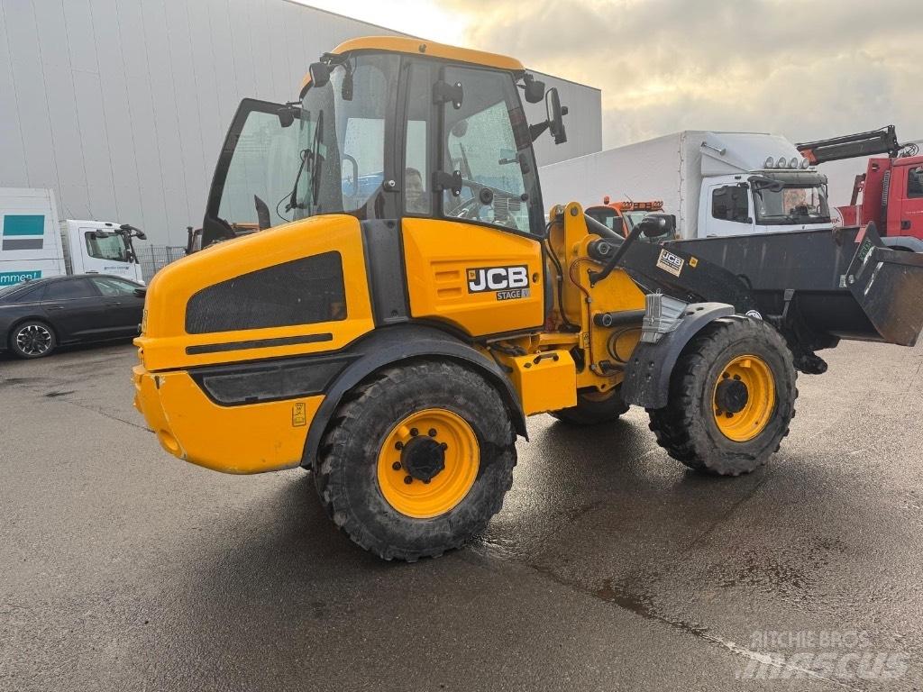 JCB 409 SV Екскаватори-навантажувачі