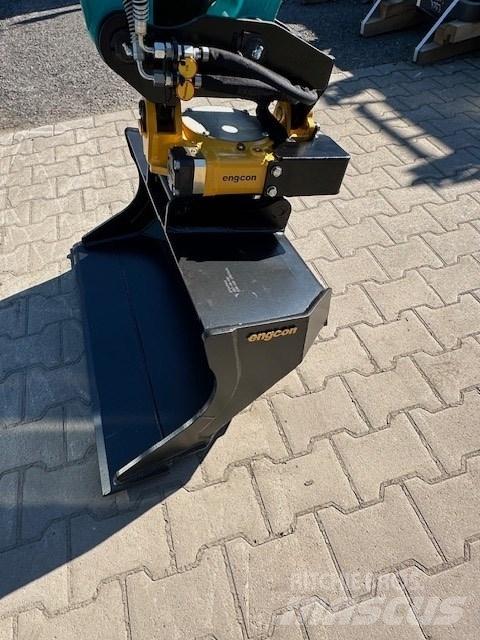 Kobelco SK 30 SR-6E Міні-екскаватори < 7т