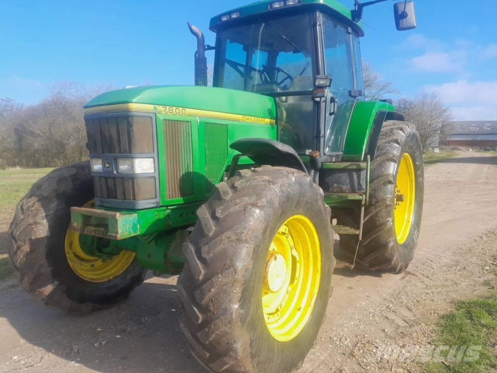 John Deere 7800 Трактори