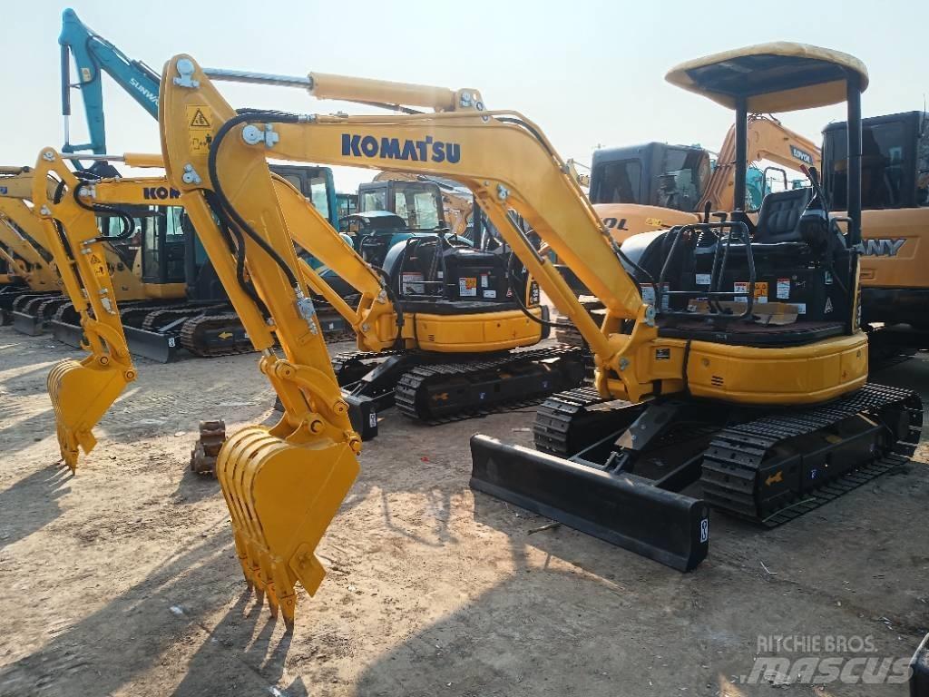Komatsu PC 35 Міні-екскаватори < 7т