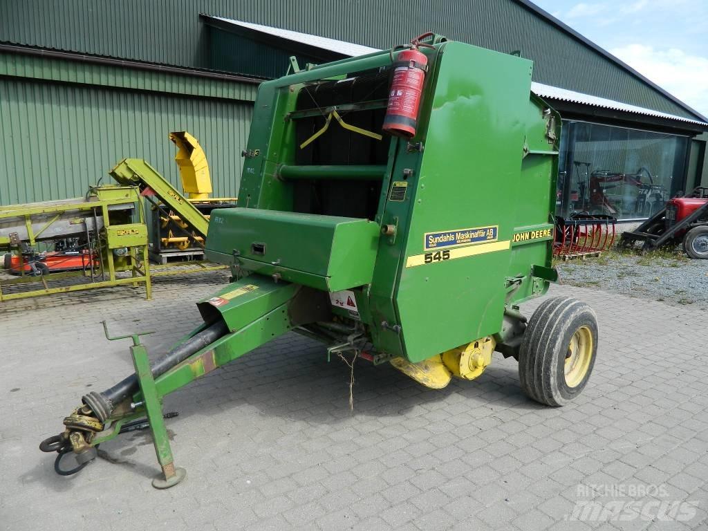 John Deere 545 Рулонні прес-підбирачі