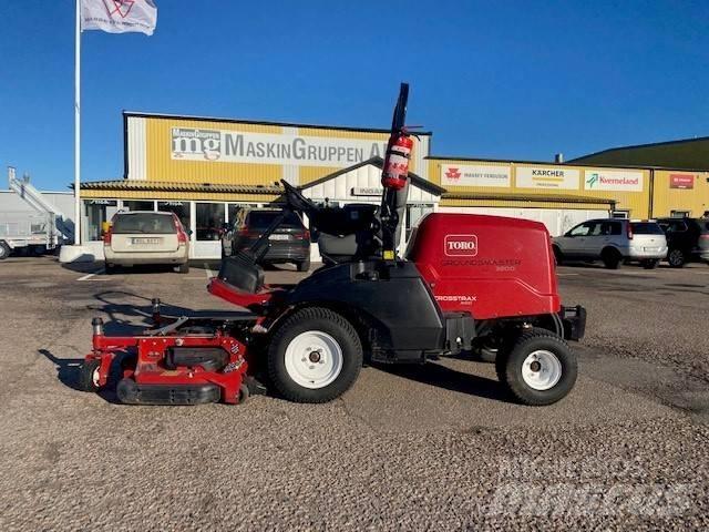 Toro 4000 Самохідні газонокосарки