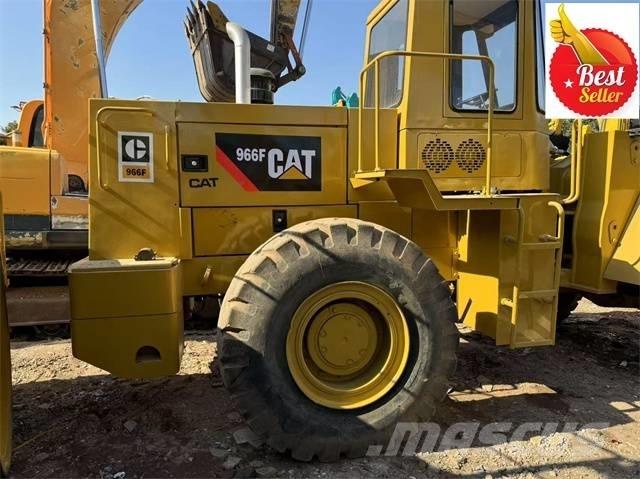 CAT 966 F Фронтальні навантажувачі