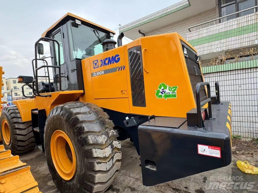 XCMG ZL 50 GN Фронтальні навантажувачі