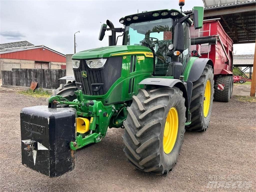 John Deere 6R 250 Трактори