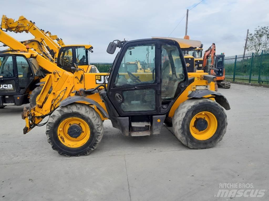 JCB 536-60 Телескопічні навантажувачі