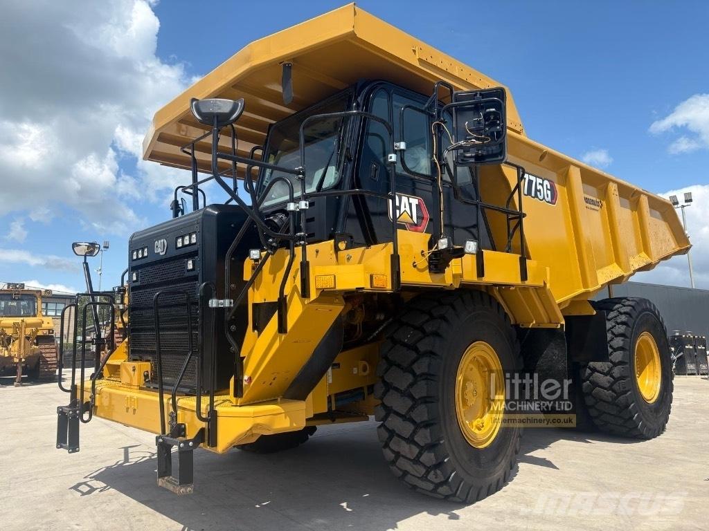 CAT 775 G Кар`єрні самоскиди