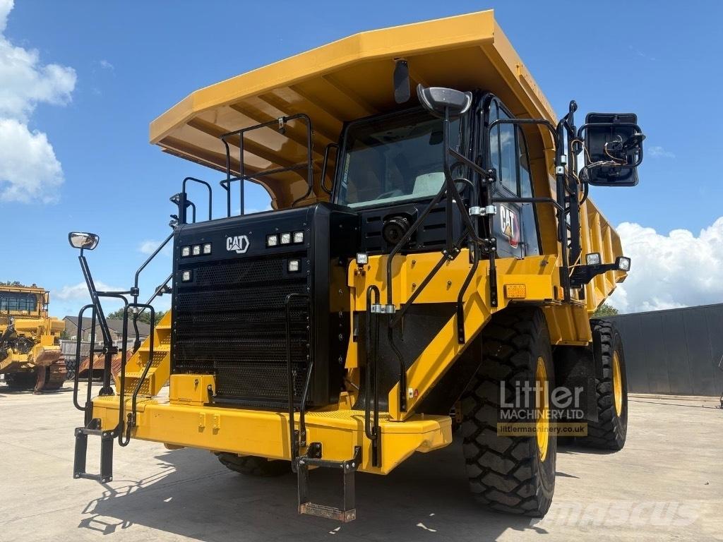 CAT 775 G Кар`єрні самоскиди