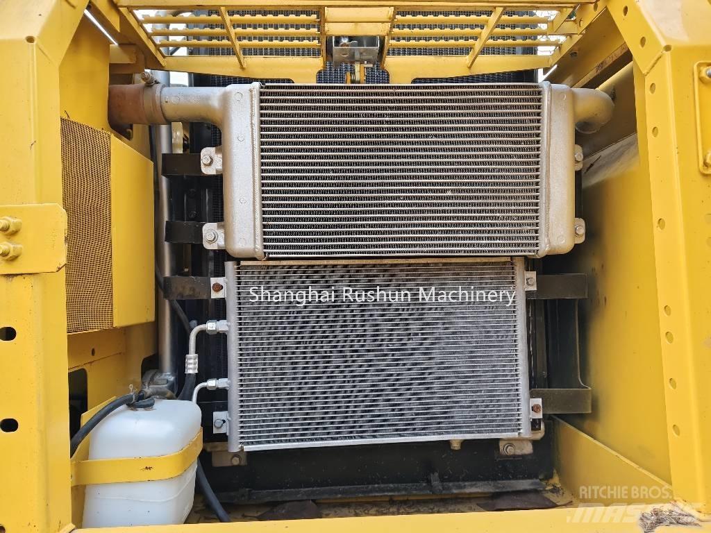 Komatsu PC 220-7 Гусеничні екскаватори