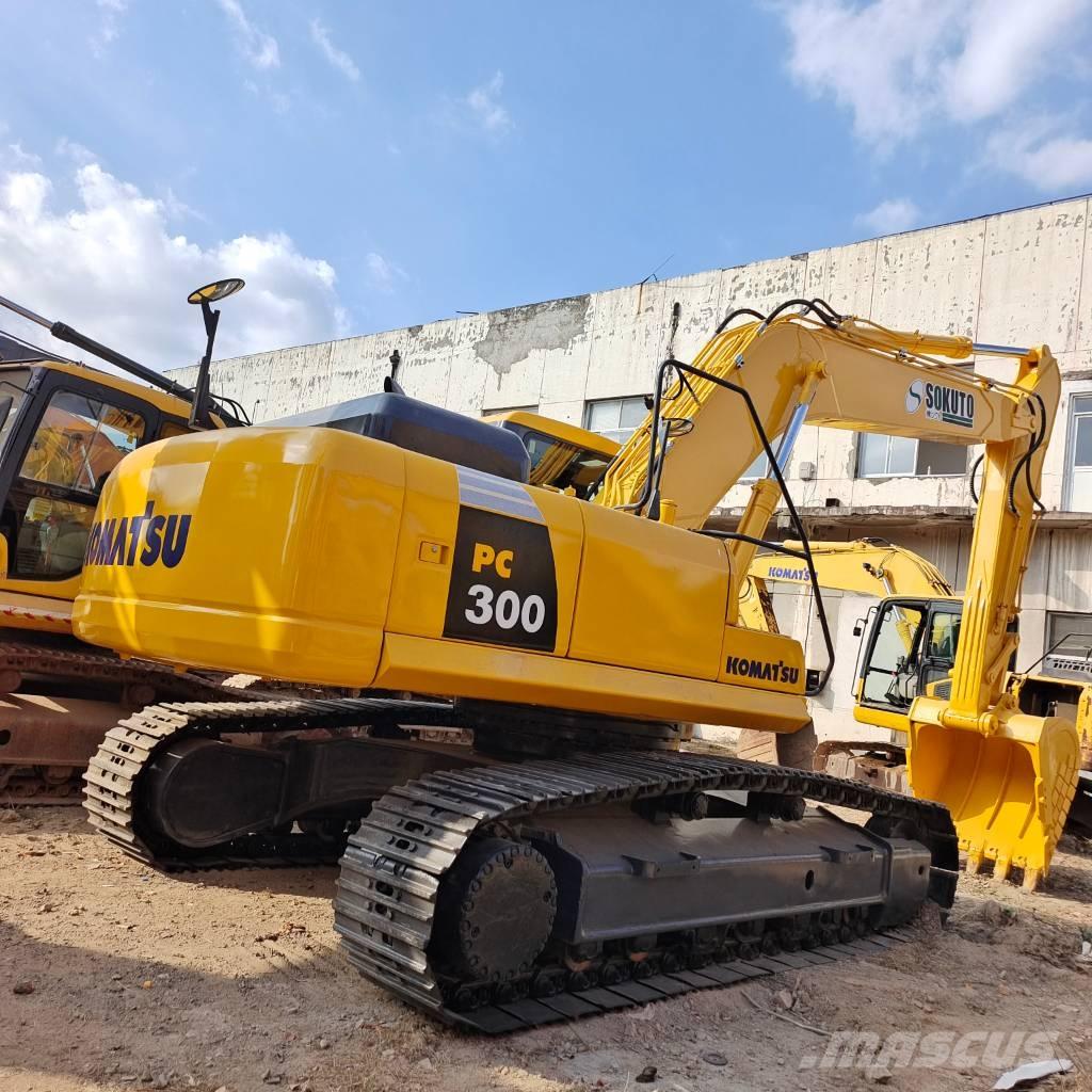 Komatsu PC 300-7 Гусеничні екскаватори