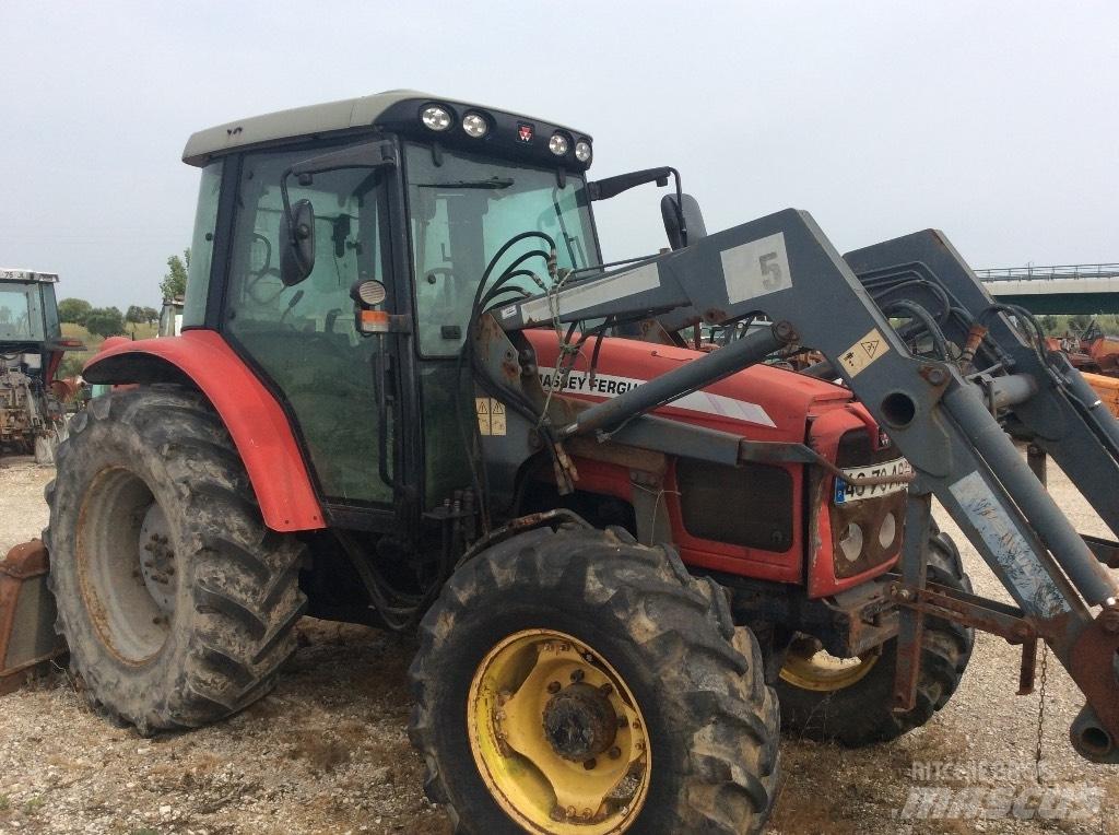 Massey Ferguson 5435 Трактори