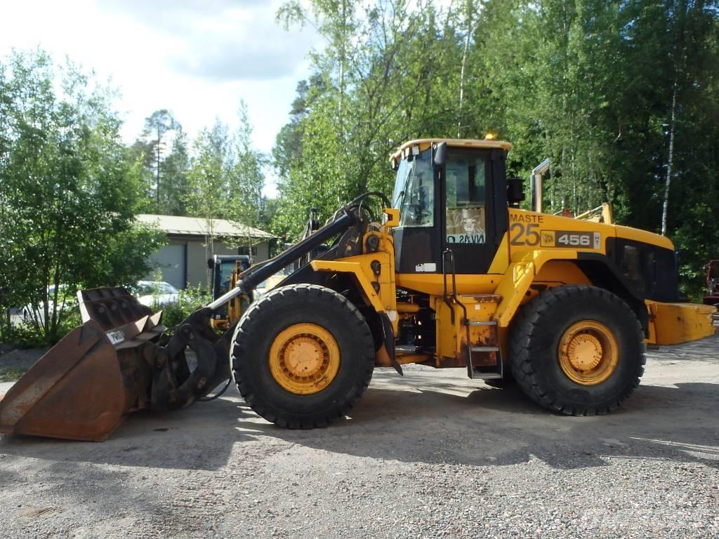 JCB 456 E HT Фронтальні навантажувачі