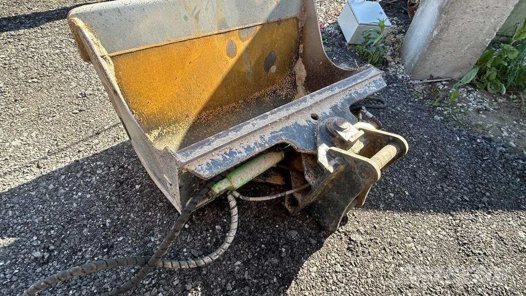 JCB 4 CX Pro Екскаватори-навантажувачі