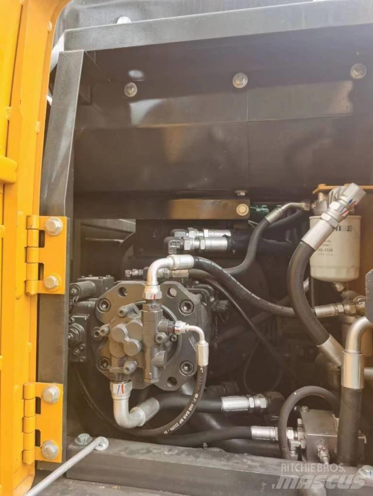 Volvo EC 140 Гусеничні екскаватори