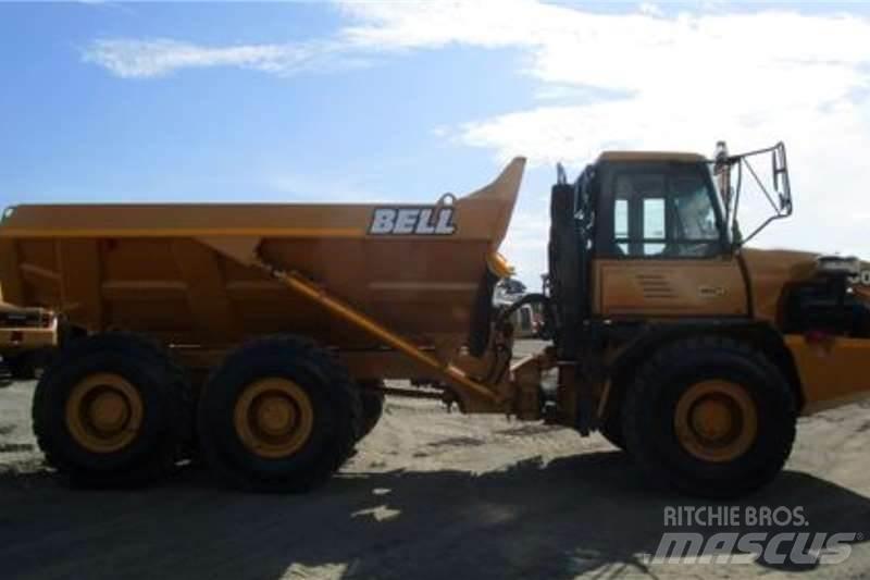 Bell B30D Зчленовані самоскиди