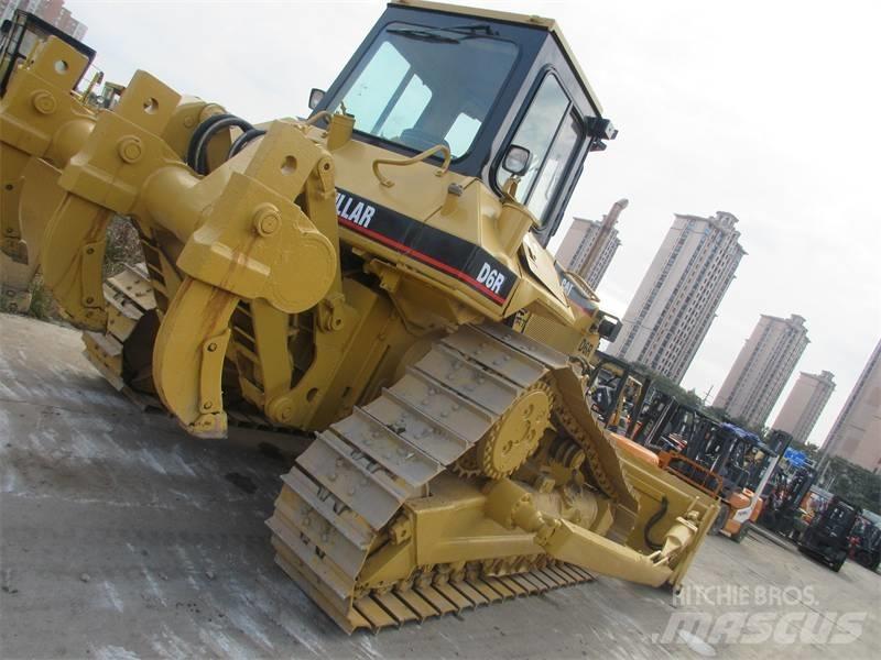 CAT D6R Гусеничні бульдозери