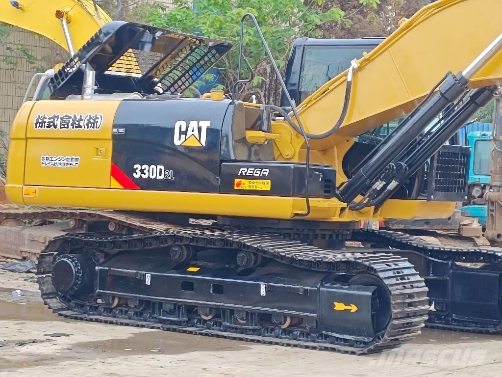 CAT 330D2L Гусеничні екскаватори