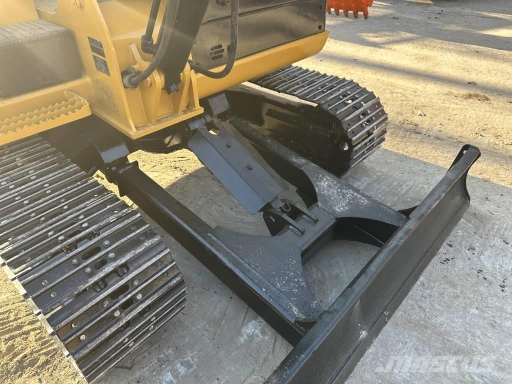 CAT 305.5E Гусеничні екскаватори