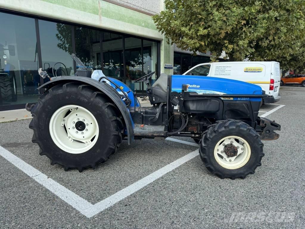 New Holland TN75 NA Трактори